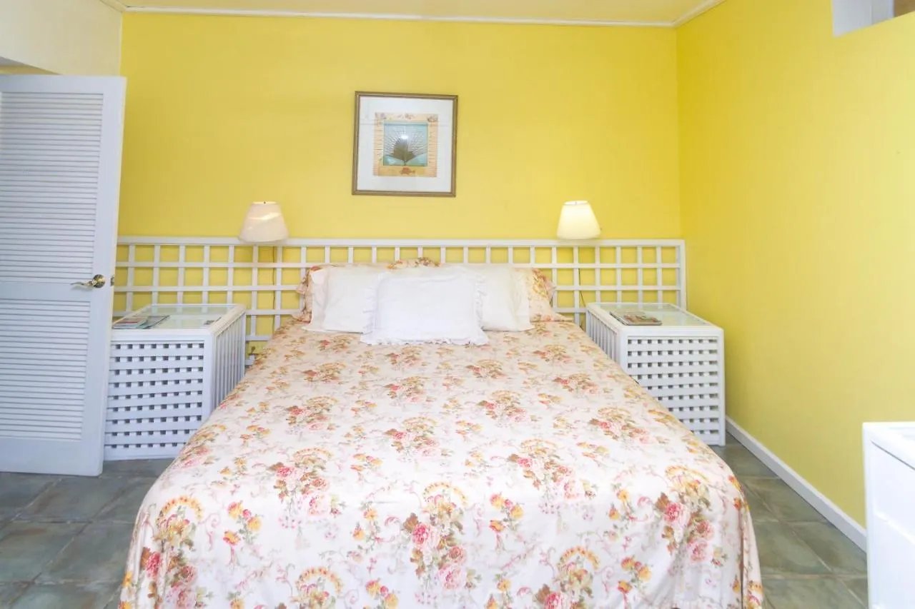 Bequia Beachfront Villa Hotel Friendship 4*,