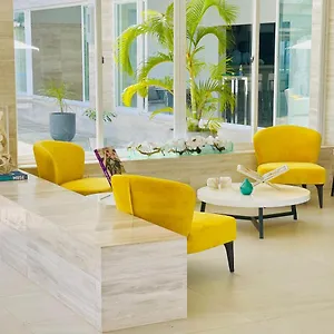 La Vue Boutique Hotel